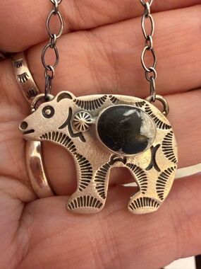 ❤️ White Buffalo Hand Stamped Statement Bear Necklace Matte Sterling 18+2” Adj